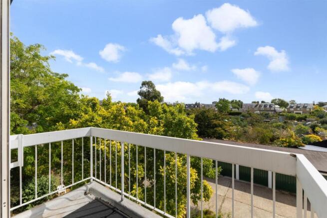 113693_Flat-9-126-Castelnau-20_low.jpg