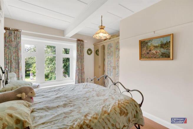 2 bed Cottage for sale Image 12