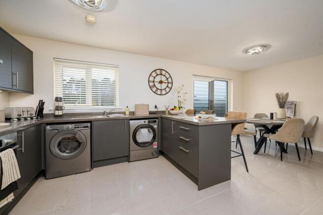 Kitchen/Dining