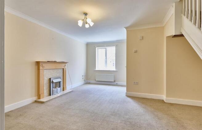 Applebees Meadow Hinckley_1.jpg