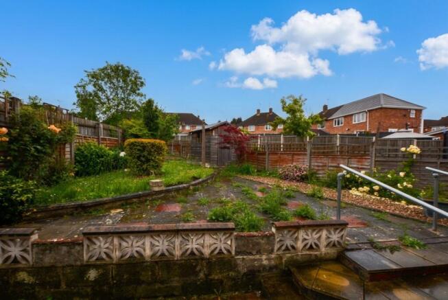 Dudley Avenue, Thurnby Lodge, Leicester photo 4