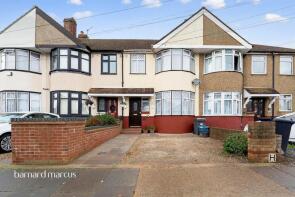 152, Guildford Avenue, Feltham TW13 4EL