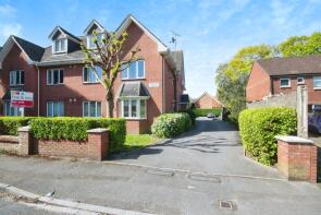 5, 39 Jasmine Court, Hamilton Road, Bournemouth BH1 4EU