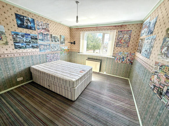 3 bed Semi-Detached for sale Image 5