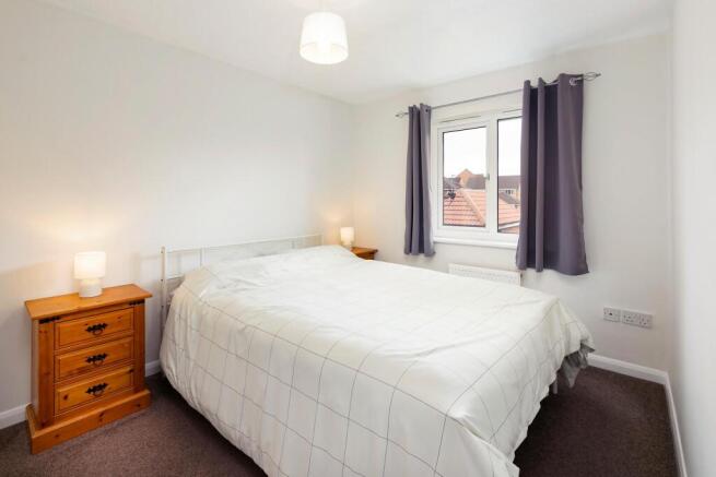 3 bed Terraced for sale Image 12