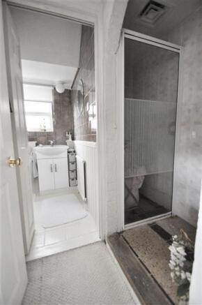 Cloakroom and shower