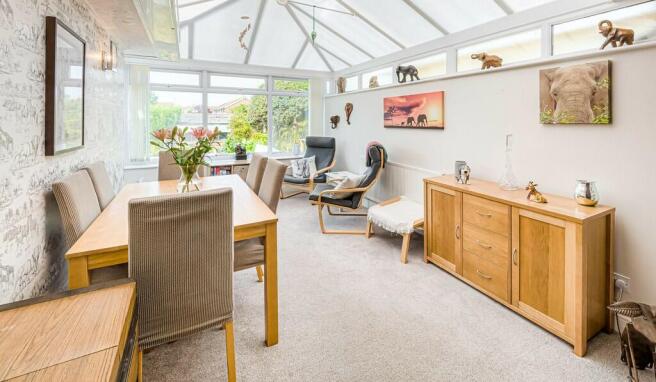 Garden room