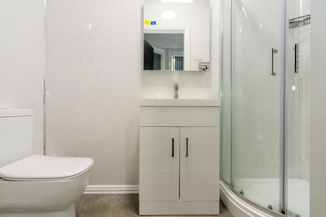 5 bed House of Multiple Occupation for sale Image 10