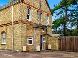 8d, Brampton Road, Huntingdon PE29 3BQ