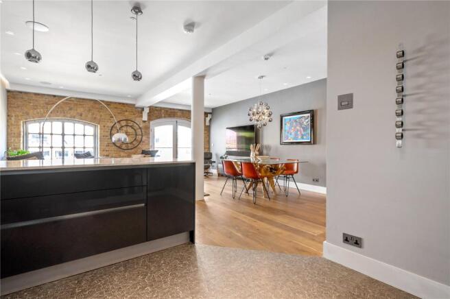 Kitchen/Dining