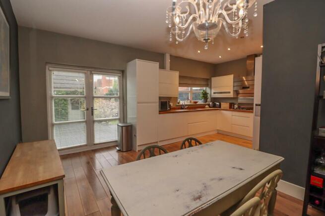 Kitchen Diner