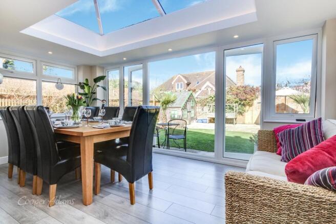 Conservatory/Dining