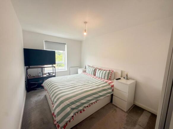 3 bed Semi-Detached for sale Image 11