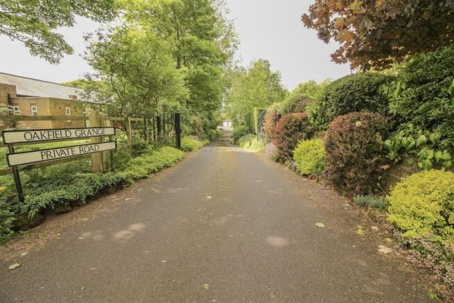 Private Lane