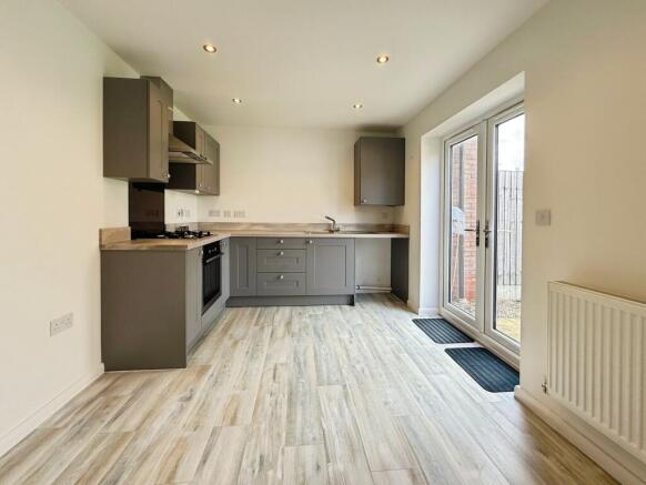 Calder Avenue, Gainsborough, DN21 photo 3