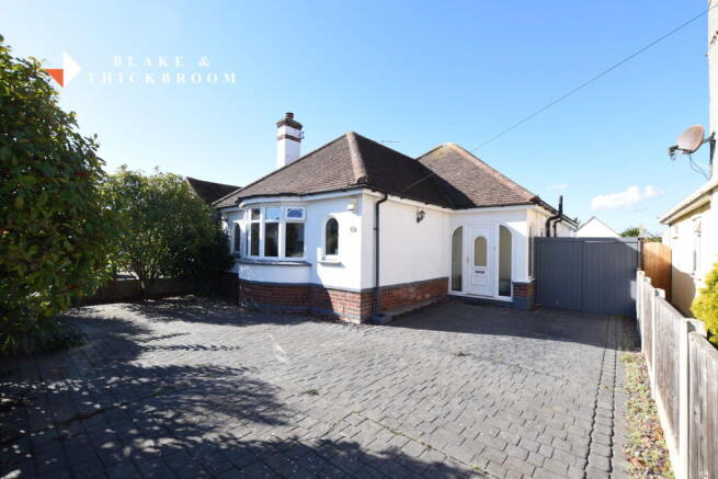 2-bed detached on Mountview Road, Clacton-on-sea, CO15 6LW, £300,000