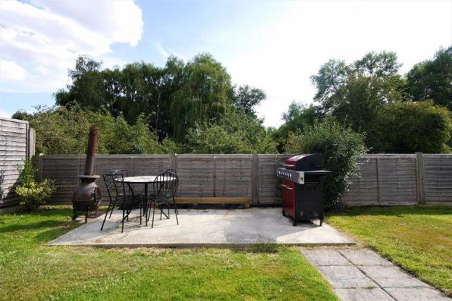 BBQ / PATIO AREA