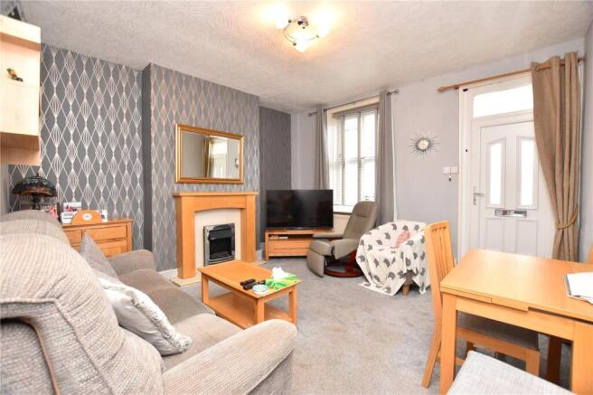 Pikes Lane, Glossop, Derbyshire, SK13 photo 4