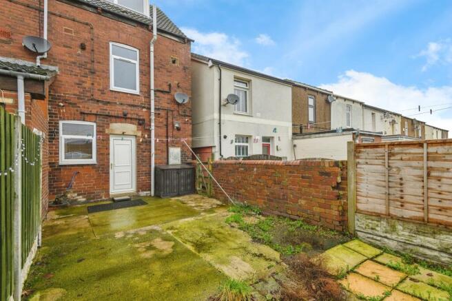 2 bed Semi-Detached for sale Image 7