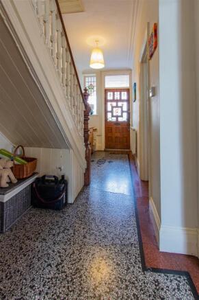 Stallcourt Avenue 36-2.jpg
