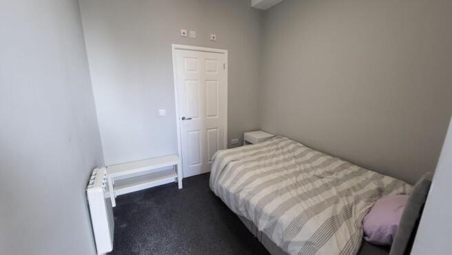 1 bed House Share to rent Image 5