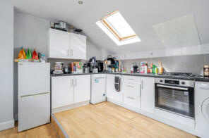Flat A, 13, Kingsgate Road, London NW6 4TD