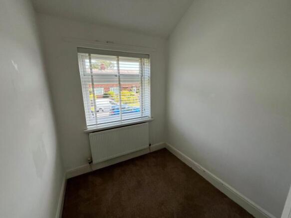 3 bed Terraced to rent Image 12