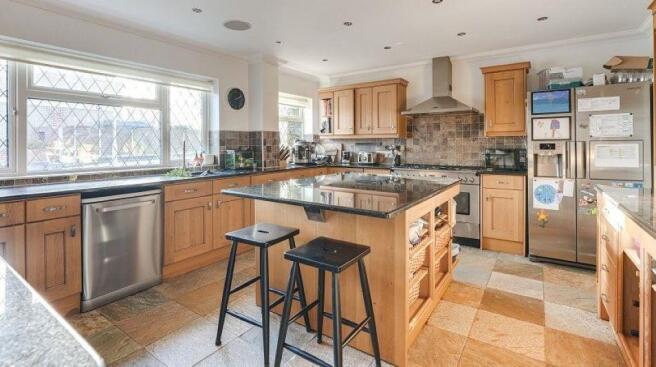 36 Warner Close-8.jpg