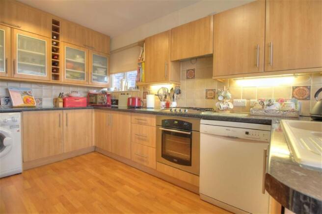 Kitchen: