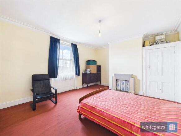 4 bed Terraced for sale Image 6