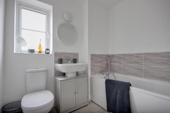 3 bed End of Terrace for sale Image 6