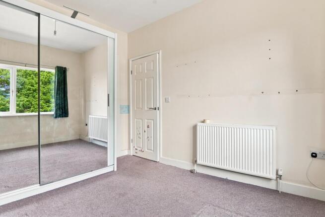 3 bed Semi-Detached for sale Image 12