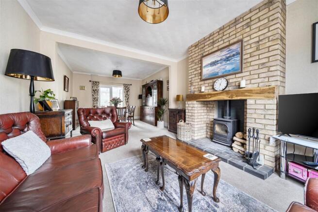 living room h.jpg