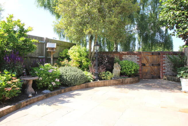 Photo 14