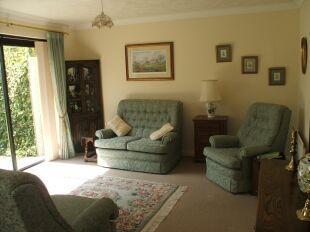 Lounge 2