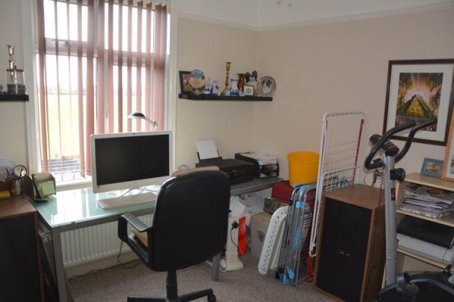 Bedroom/Study