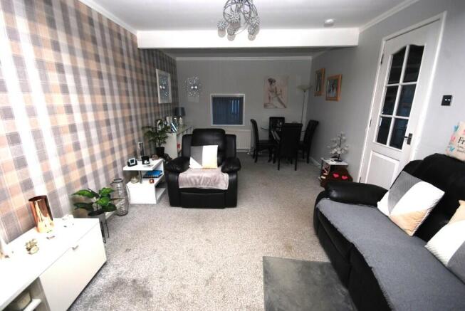 Dining/Lounge