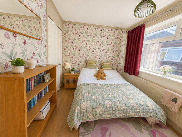 Bedroom 2.png