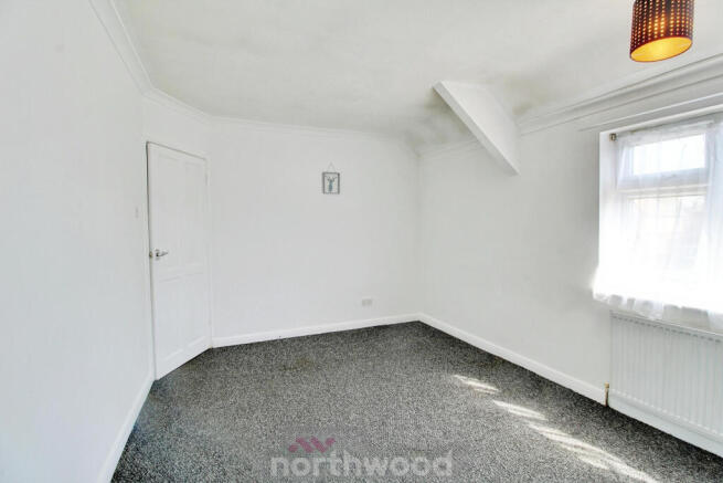 4 bed Terraced for sale Image 12
