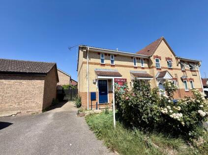 16 Spencer Croft, Ely
