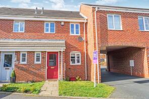 121, Windrush Close, Walsall WS3 4LJ