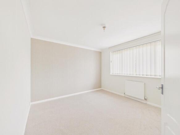 2 bed Semi-Detached Bungalow for sale Image 9
