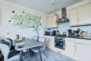 Flat 3, 640, Christchurch Road, Bournemouth BH1 4BP