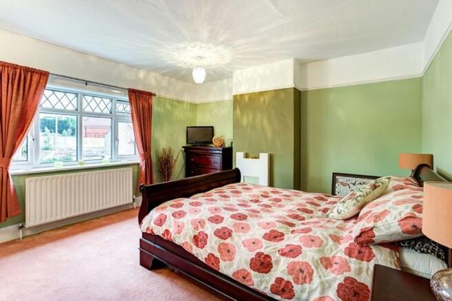BEDROOM 1 FRONT