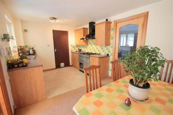 Kitchen / Dining