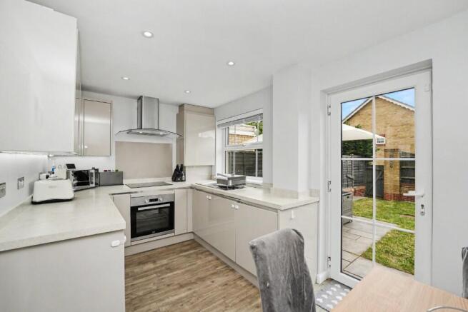 Ayr Close, Stevenage, Hertfordshire, SG1 photo 4