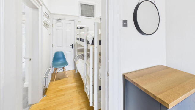 2 bed Flat for sale Image 11