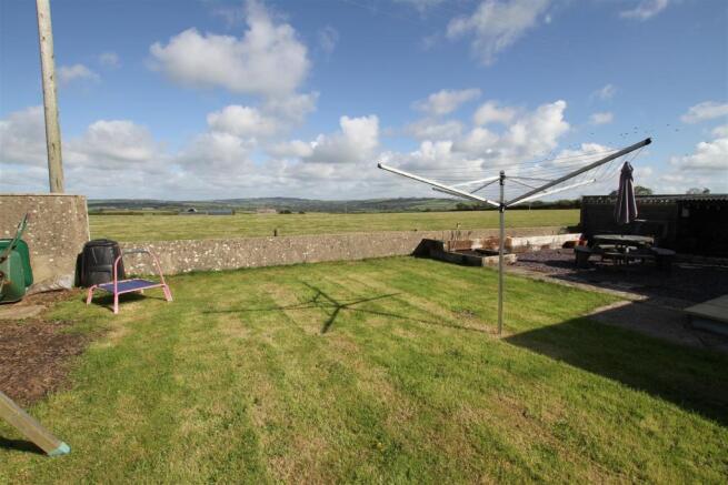 Rear Garden and Views (1).jpg