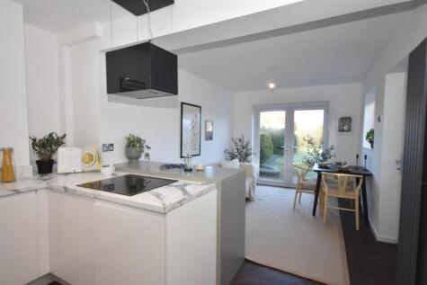 Hucknall Avenue, Ashgate, Chesterfield, S40 4BZ