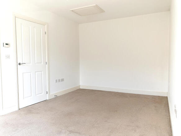 1 bed House to rent Image 8